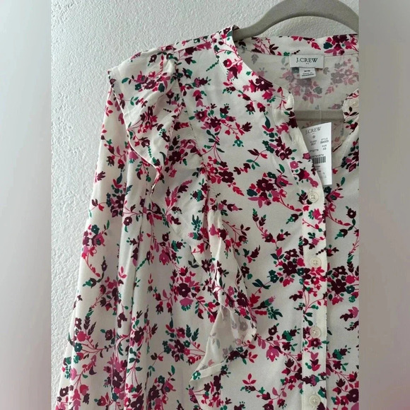J Crew chic feminine long sleeve floral ruffle top size XS button front - Picture 15 of 16